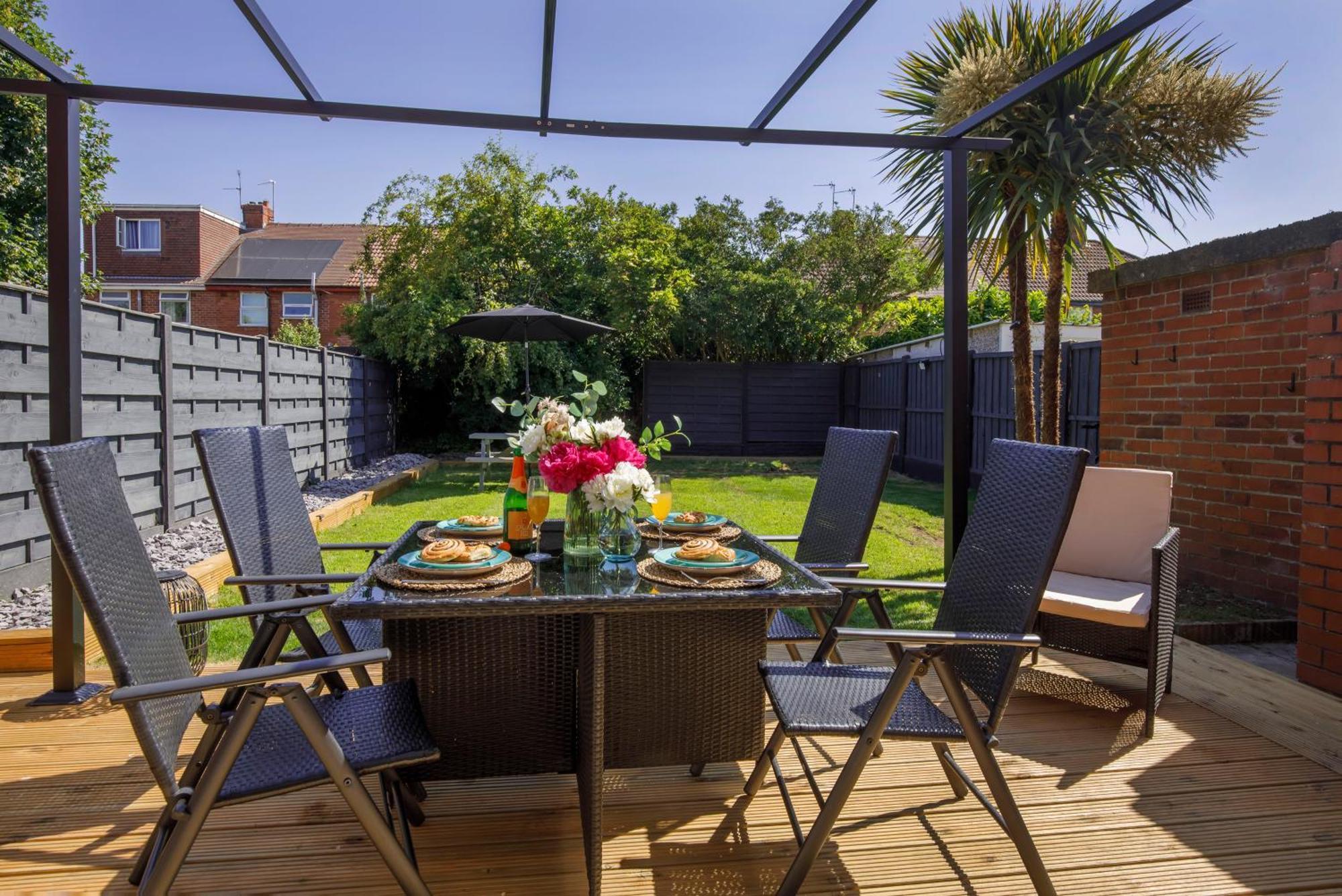 The Dodsworth Modern 4 Bedroom House, Sleeps 8 ยอร์ค ภายนอก รูปภาพ