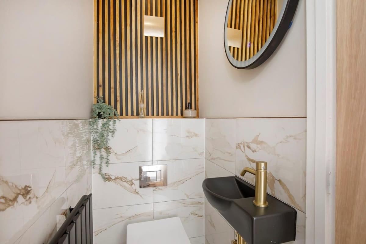 The Dodsworth Modern 4 Bedroom House, Sleeps 8 ยอร์ค ภายนอก รูปภาพ