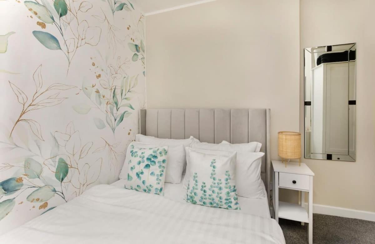 The Dodsworth Modern 4 Bedroom House, Sleeps 8 ยอร์ค ภายนอก รูปภาพ