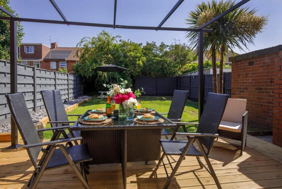 The Dodsworth Modern 4 Bedroom House, Sleeps 8 ยอร์ค ภายนอก รูปภาพ